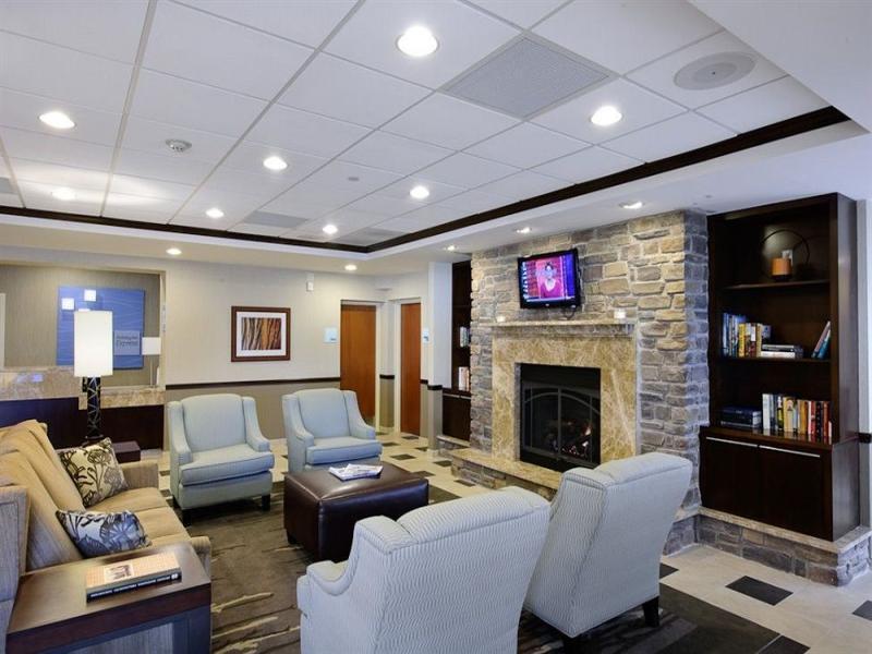 Holiday Inn Express Philadelphia Airport By Ihg Essington Exterior foto